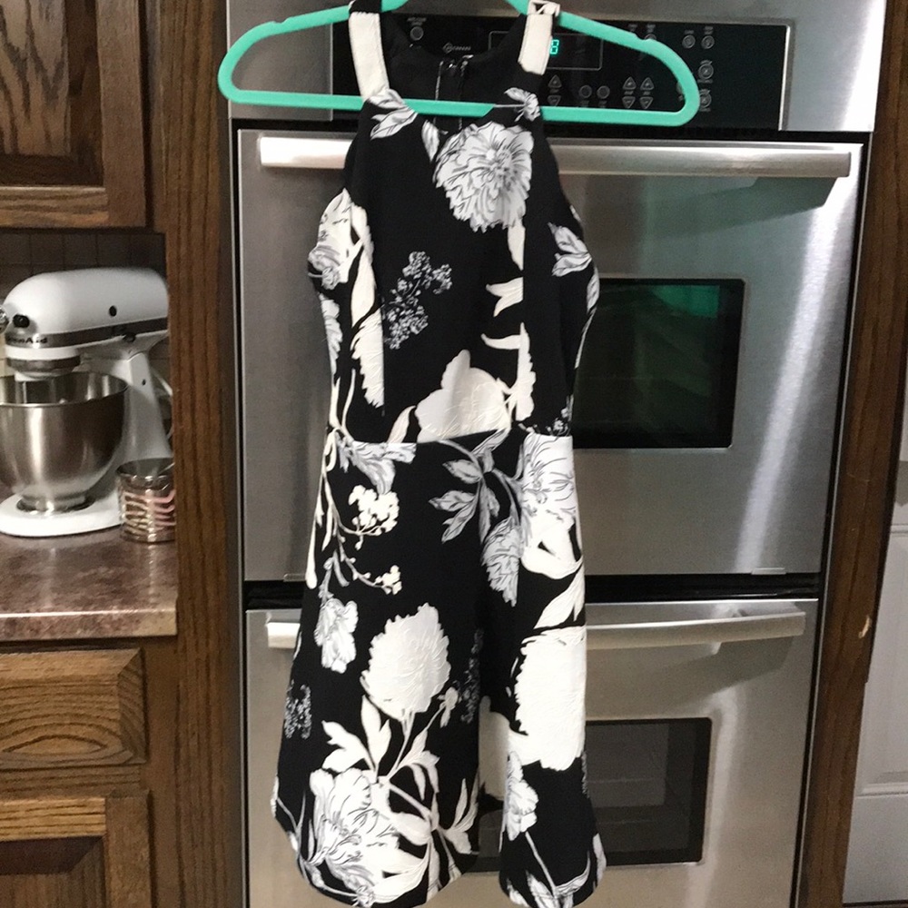 Trixxi Black Dress Size Small